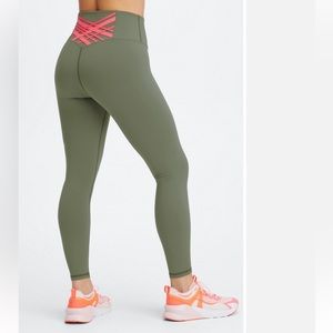 Fabletics 7/8 leggings